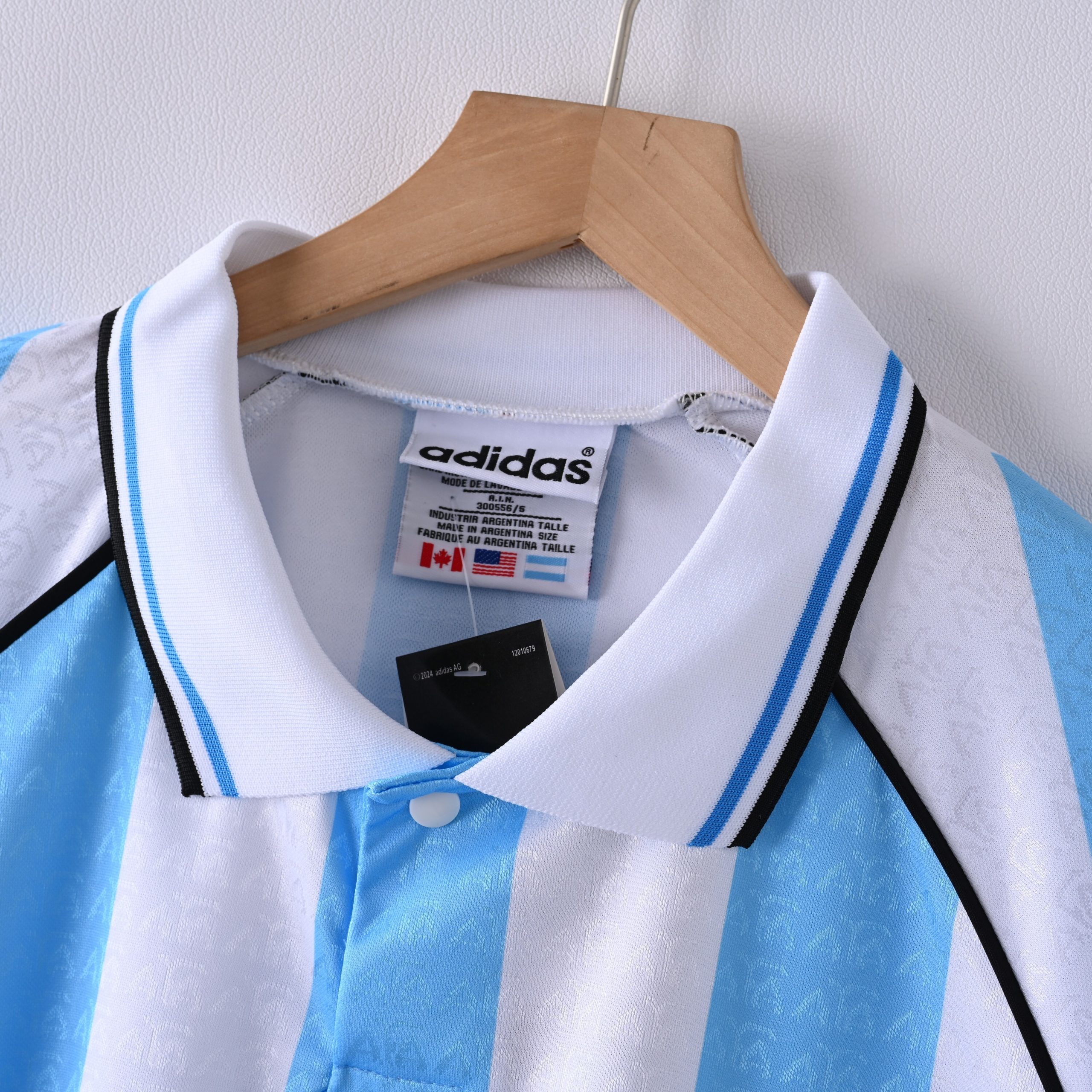 Argentina 1996/97 Home Retro Jersey - Image 4