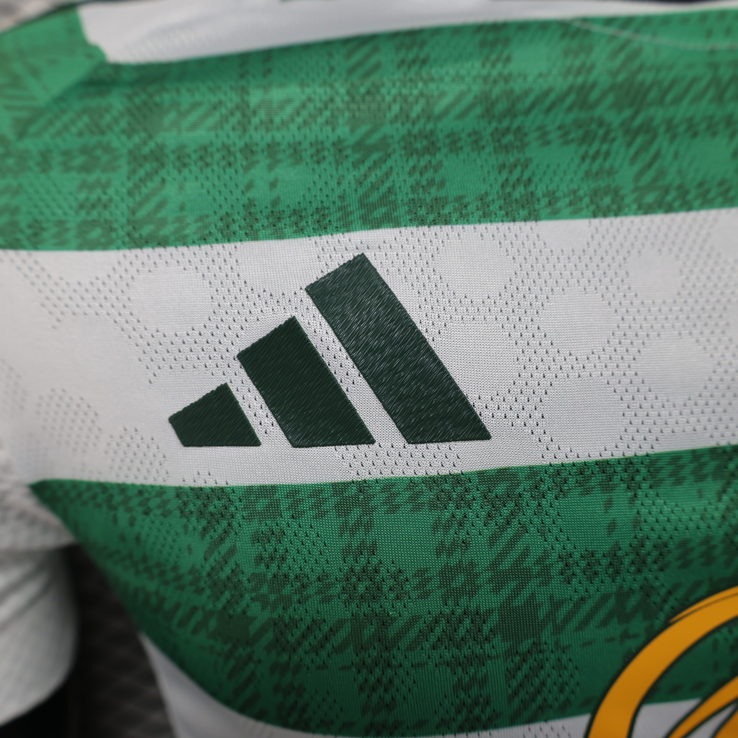 Celtic 2025/26 Home Jersey (Player Version) - Image 3