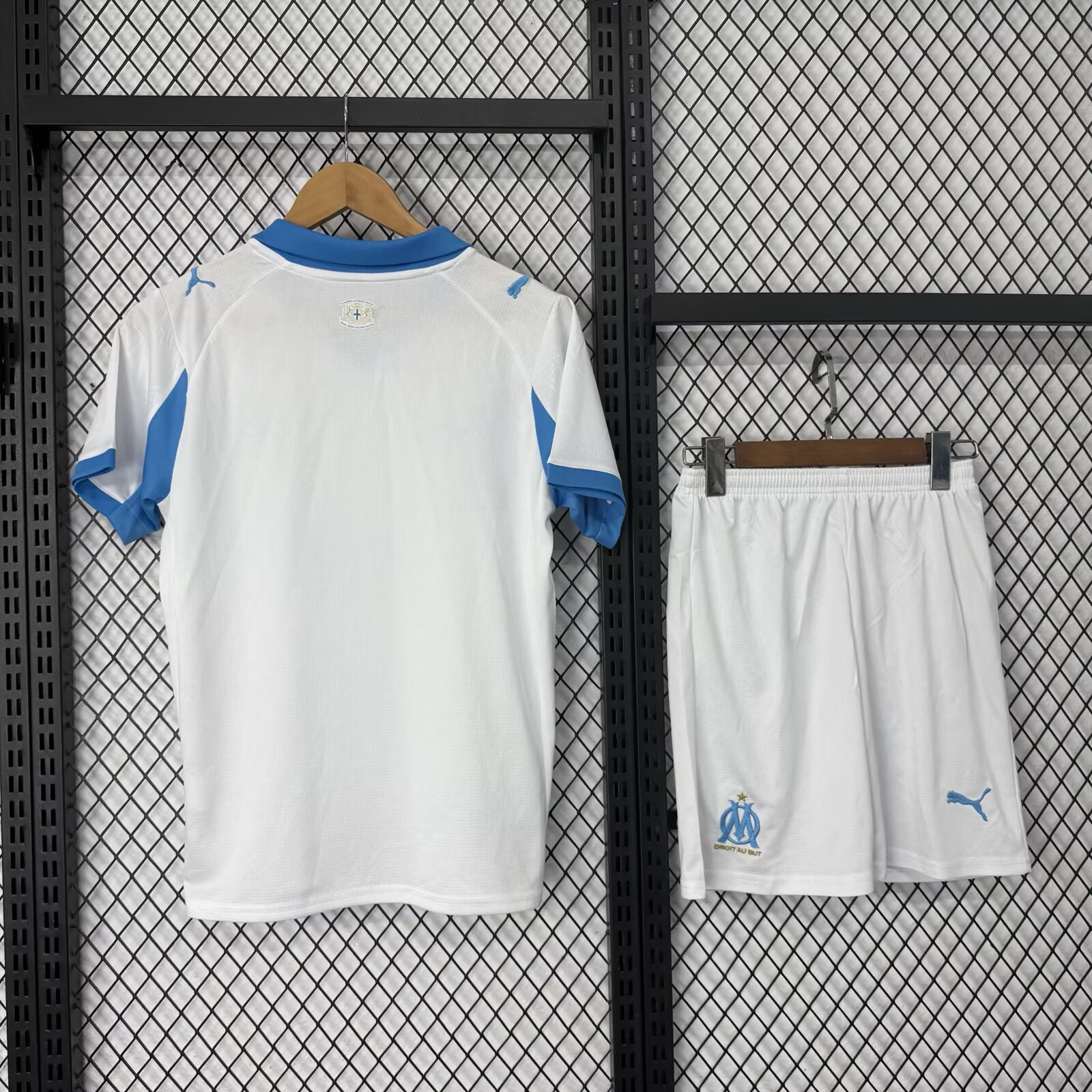 Olympique Marseille 2025/26 Home Shorts - Image 2