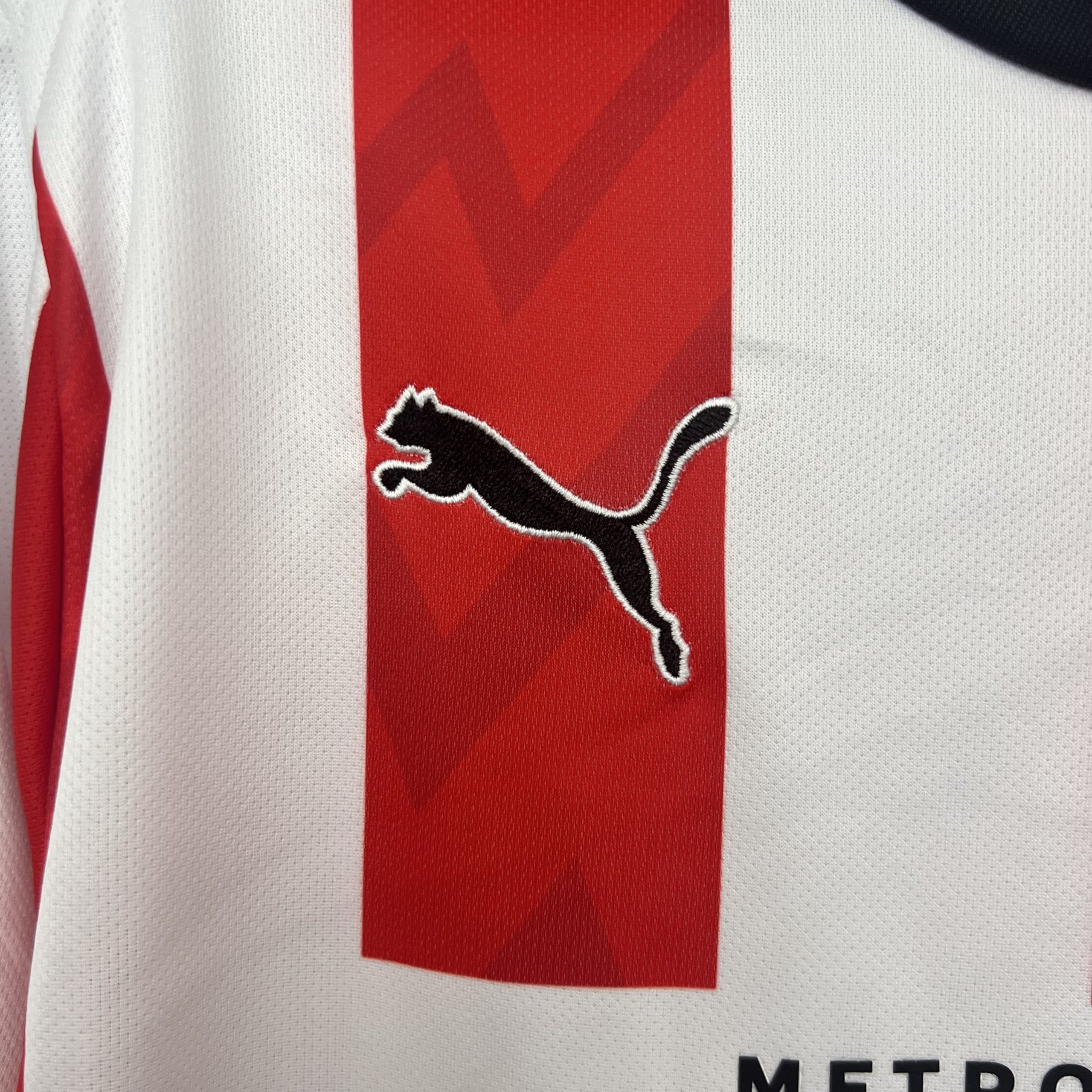 PSV Eindhoven 2025/26 Home Jersey - Image 3