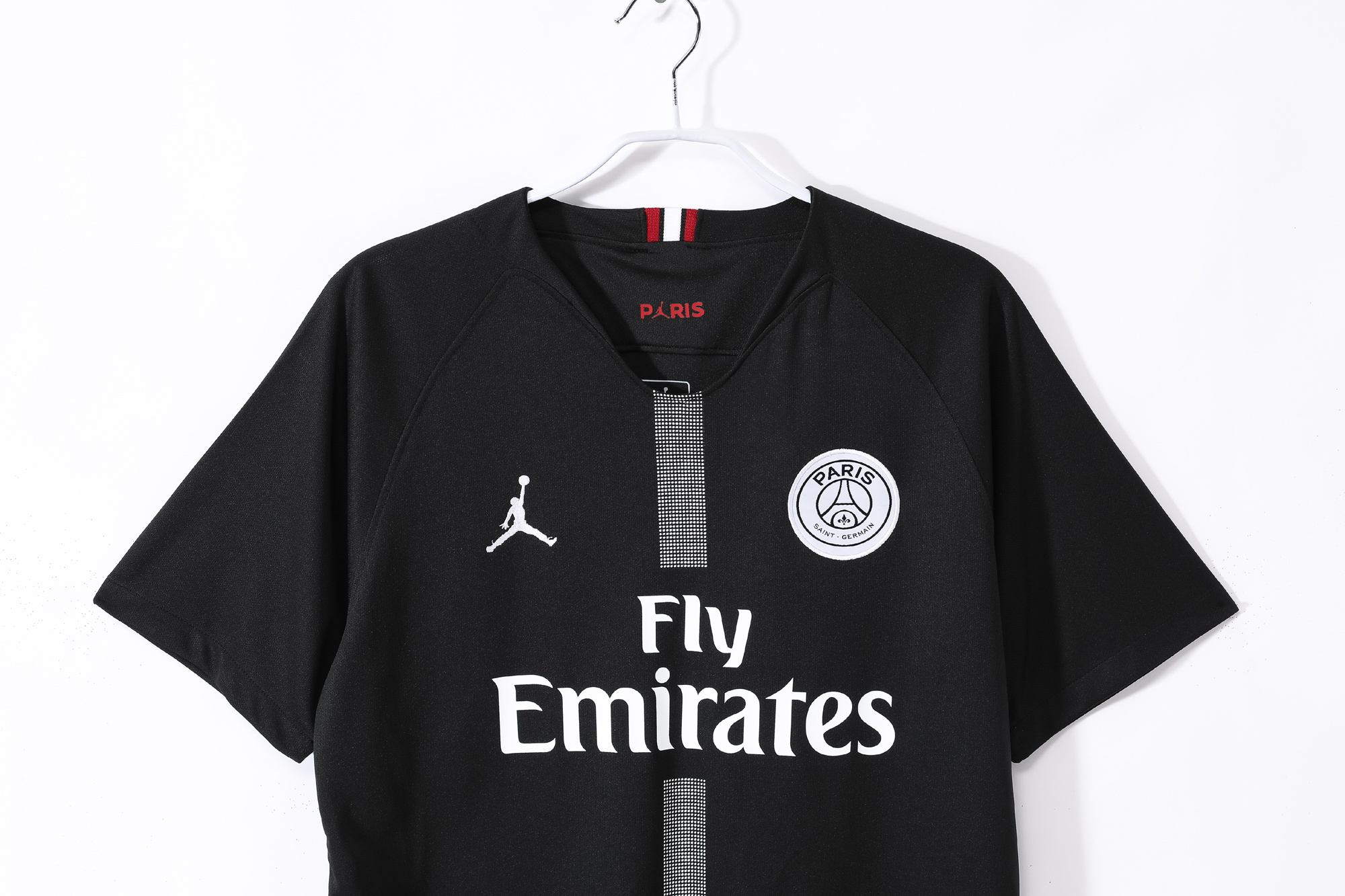 2018/19 PSG Home Retro Jersey Fan Version - Image 5