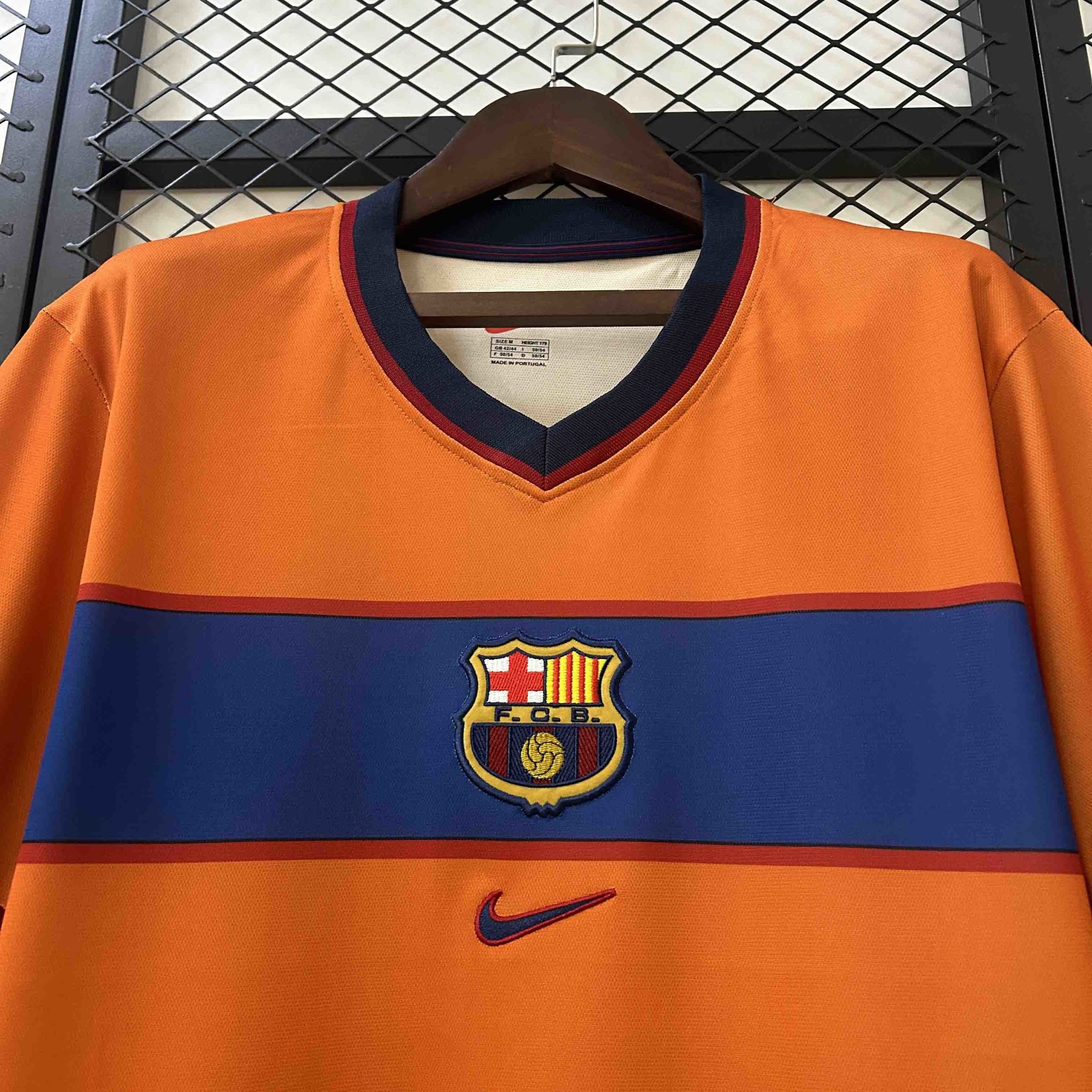 Barcelona 1998/99 Third Retro Jersey (Fan Version) - Image 3