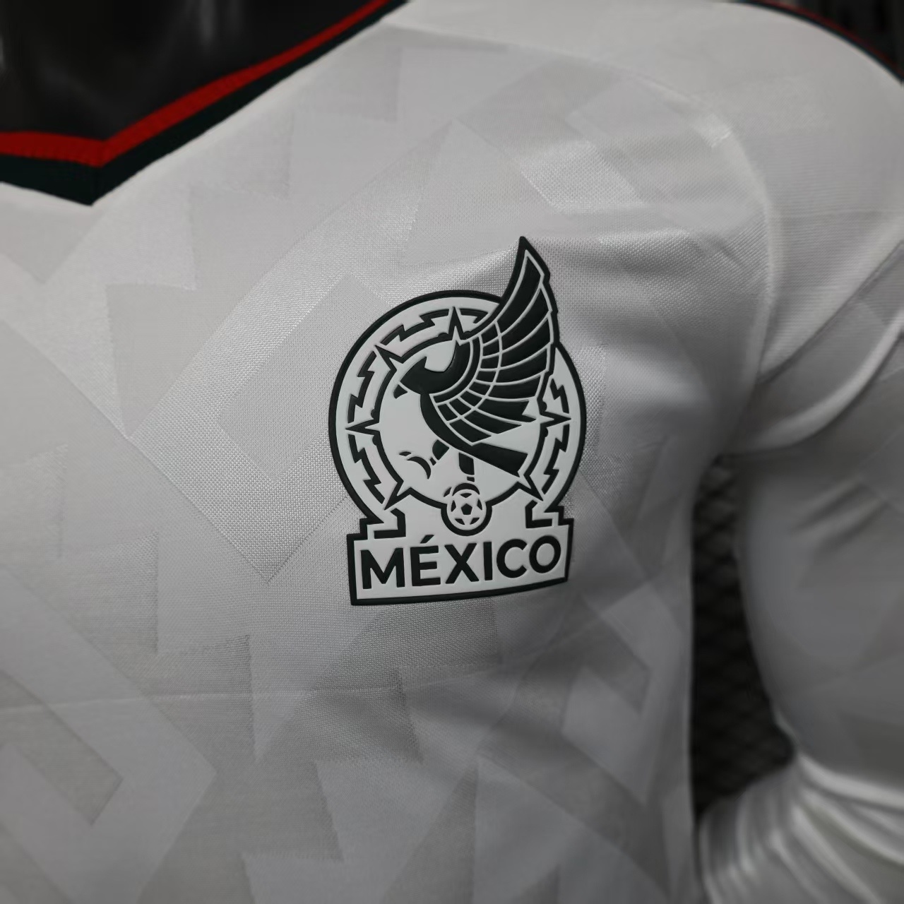 Mexico 2026 World Cup Away Jersey (Player Version, Long Sleeve) - Image 5