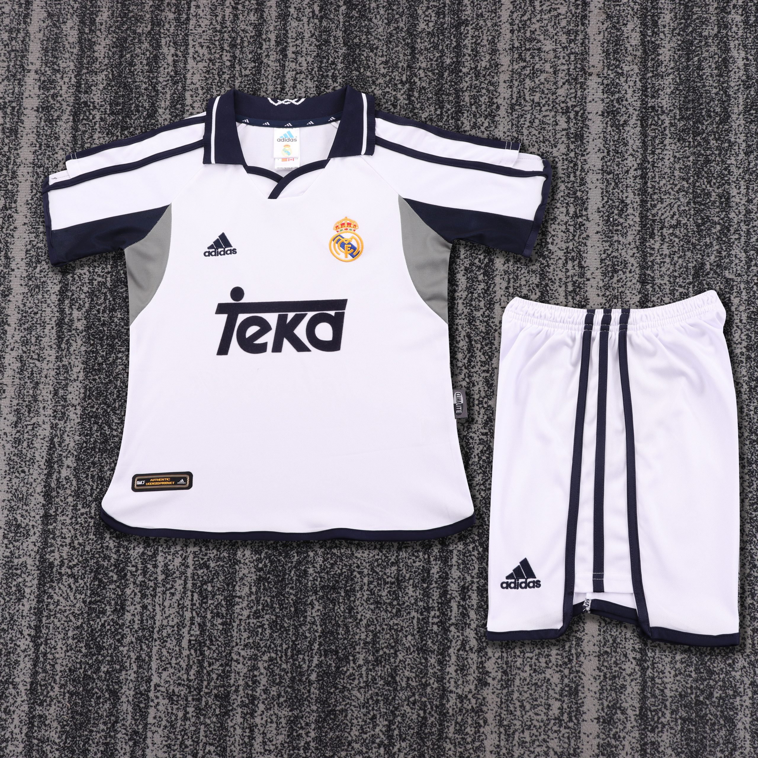 Real Madrid 2000/01 Home Kids Kit