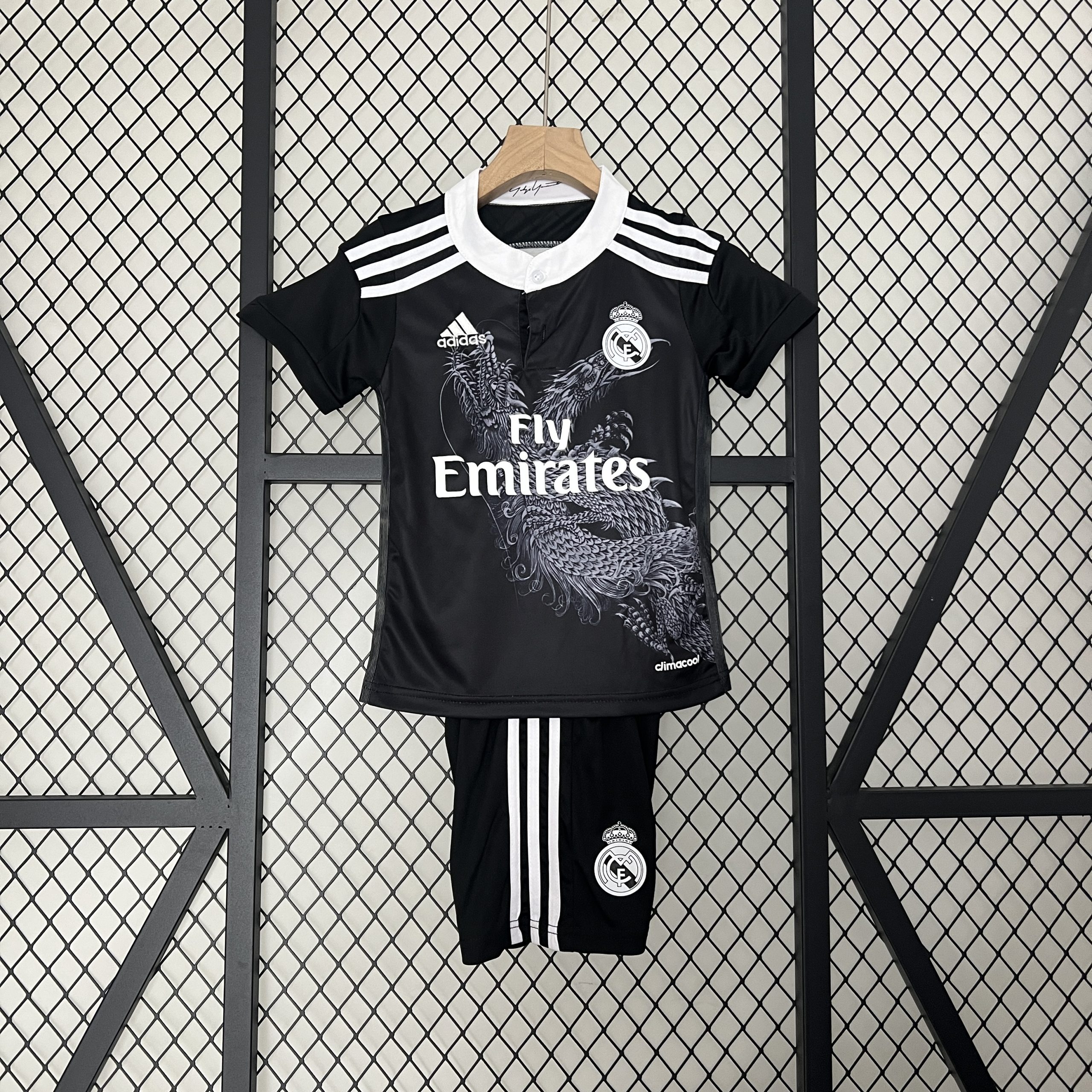 Real Madrid 2014/15 Third Kids Kit