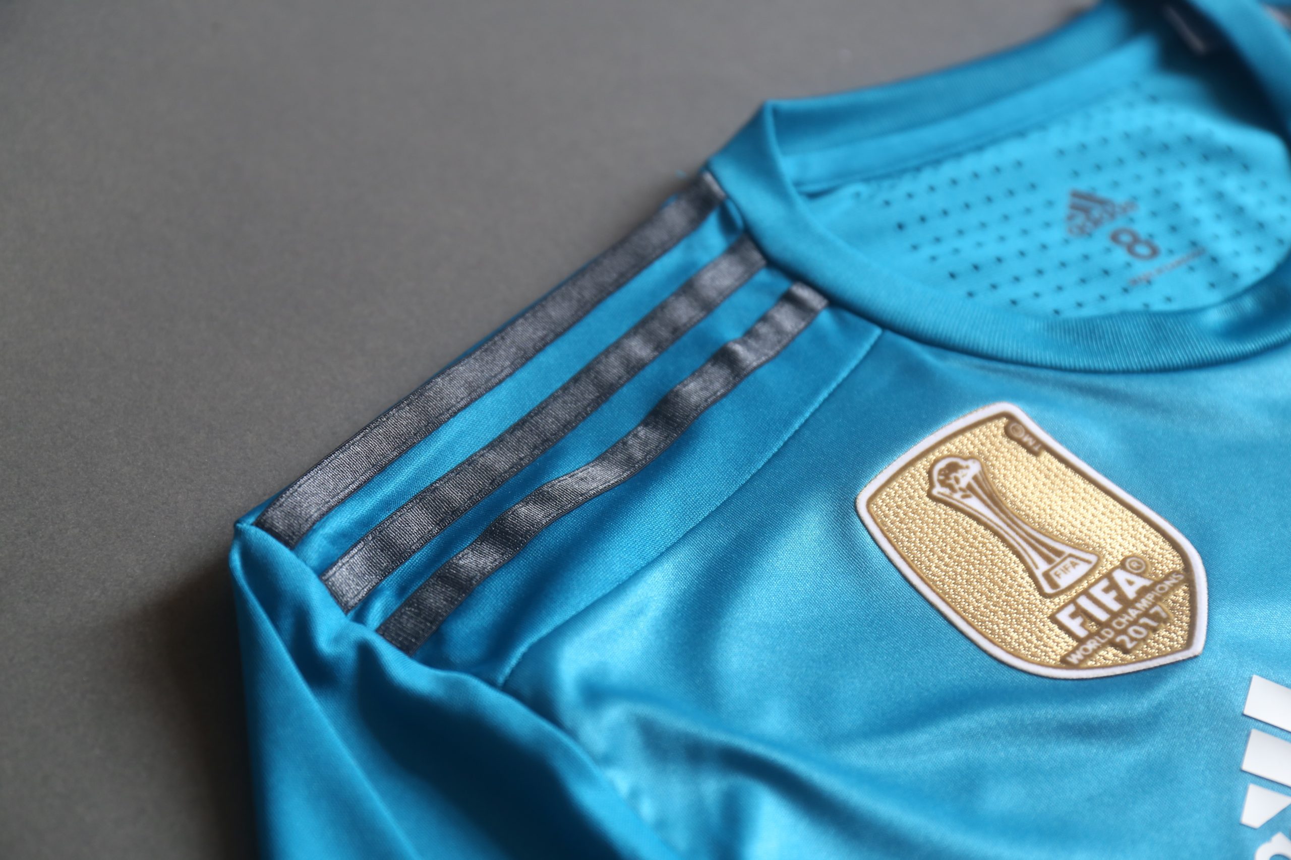 Real Madrid 2017/18 Third Retro Jersey (Player Version, Long Sleeve) - Image 3