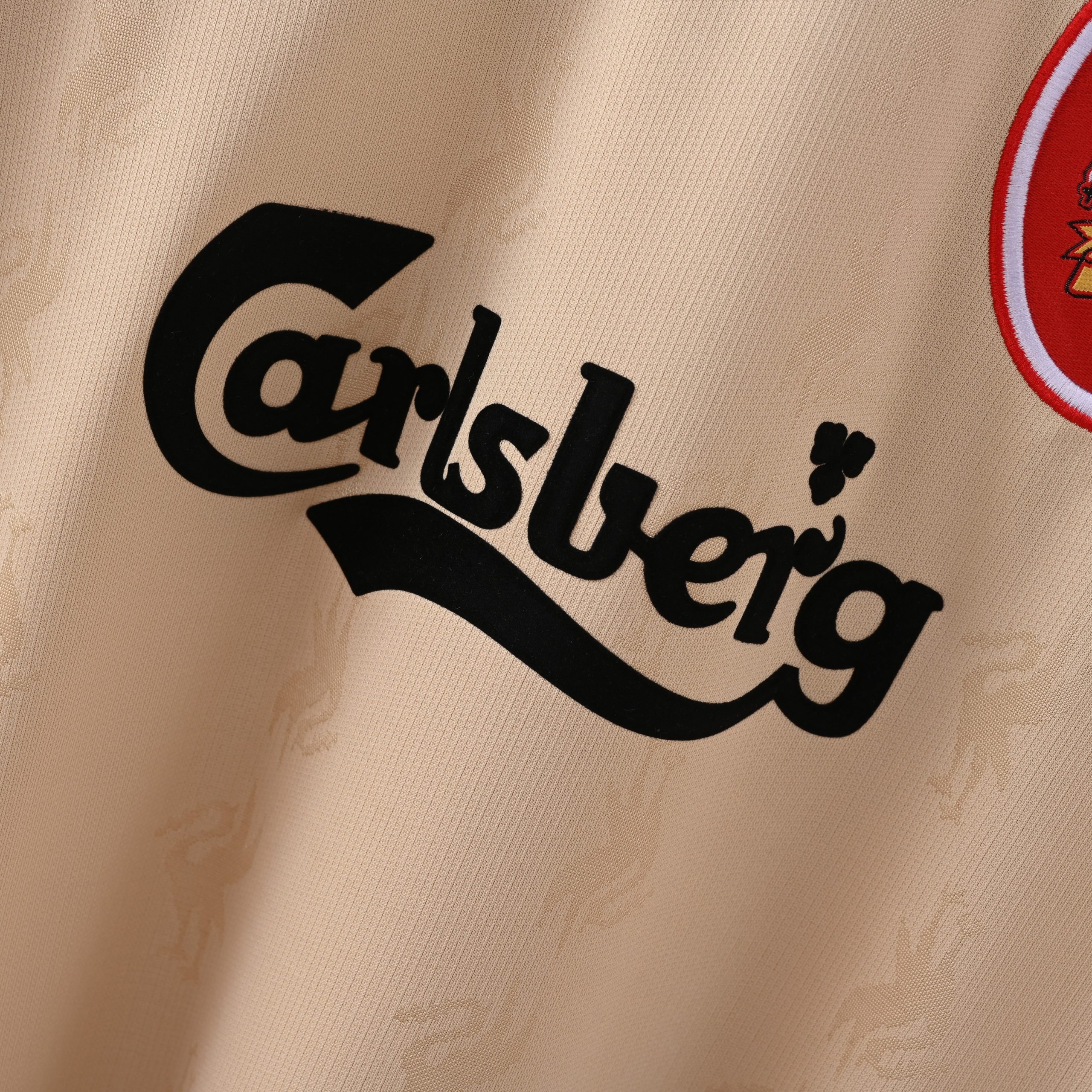 Liverpool 1996/97 Away Retro Jersey (Fan Version, Long Sleeve) - Image 5
