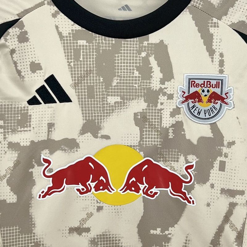 New York Red Bulls 2025/26 Away Kids Kit - Image 5