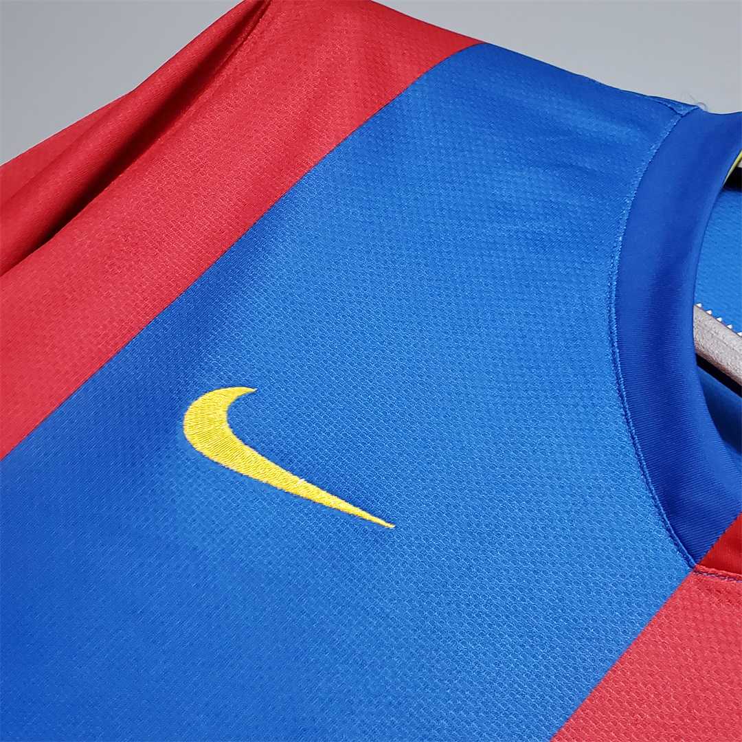 Barcelona 2006/07 Home Retro Jersey (Long Sleeve) - Image 4