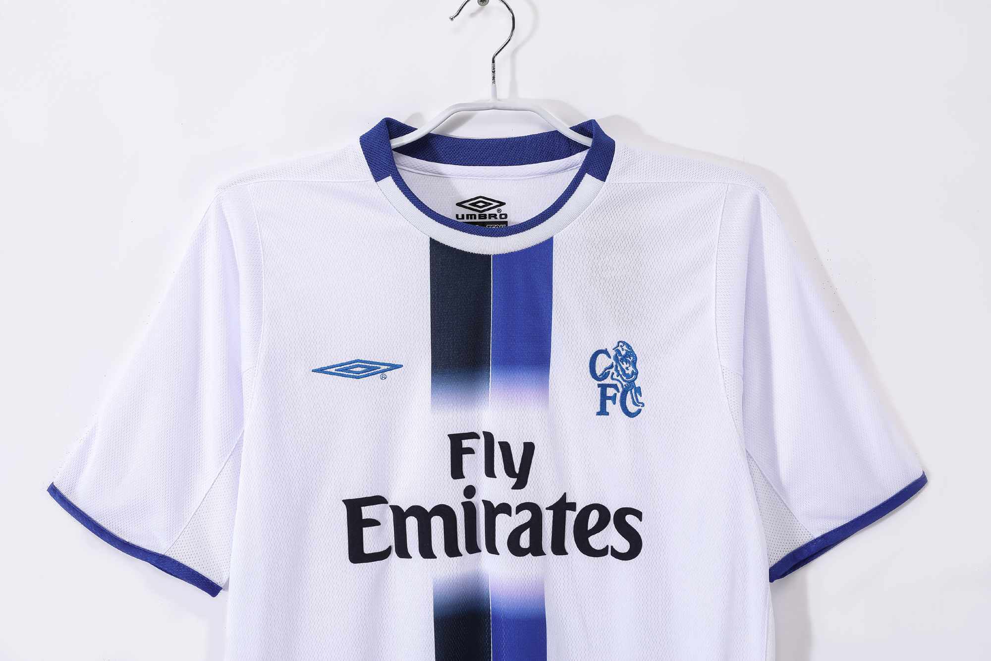 Chelsea 2003/05 Away Retro Jersey - Image 5